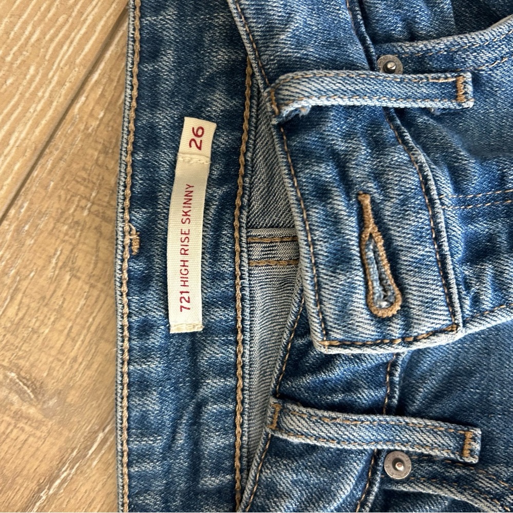 Levi’s jeans - Picture 2 of 5